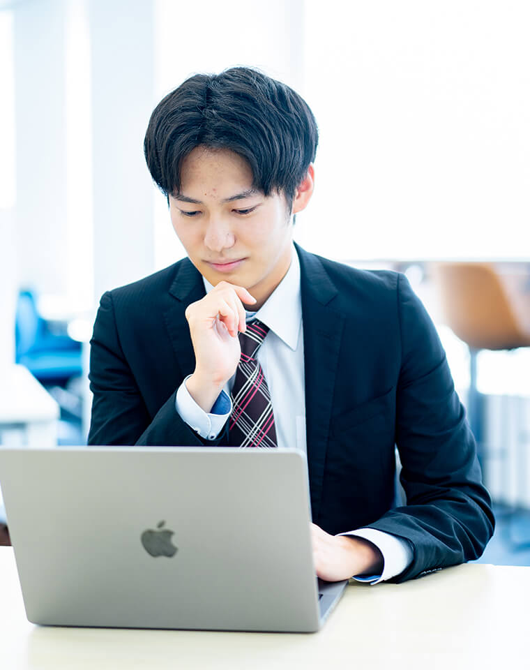 社員